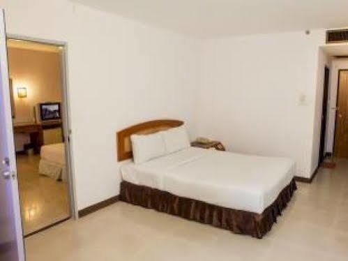 Chudchada Place Hat Yai Exterior foto